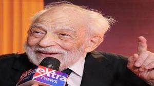 أول تعليق من رشوان توفيق على شائعة وفاته 