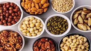 نوع مكسرات تناوله يوميا يحميك من هذا المرض.. لا تتوقعه