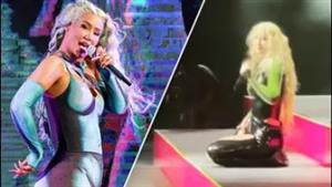 "تمزق بنطلون المطربة على المسرح".. إيقاف حفل بالسعودية -صور