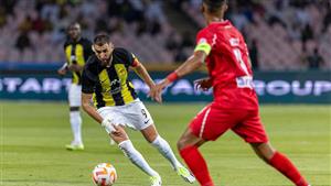 الاتحاد يفوز بثلاثية على الوحدة وبنزيمة يخرج مصاباً 