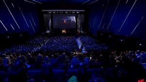 مخرجون وكتاب عرب بلجان تحكيم النسخة الـ 80 من مهرجان فينيسيا السينمائي