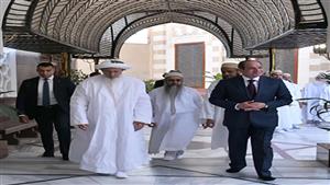 متحدث الرئاسة ينشر صور افتتاح الرئيس السيسي لمسجد السيدة نفيسة 