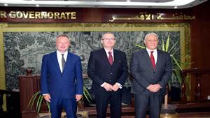 في السياحة والثقافة والتعليم.. محافظ الأقصر وسفير التشيك يبحثان تعزيز العلاقات الثنائية - صور