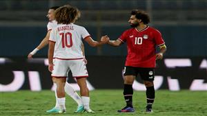 صحيفة إنجليزية تكشف سخرية لاعب تونس من احتفال محمد صلاح 