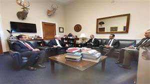 وزير الاتصالات يبحث تعزيز التعاون مع مستشار الأمن القومي الأمريكي للتقنيات السيبرانية