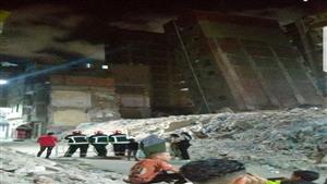 انهيار عقار وميل آخر بكرموز في الإسكندرية.. وإخلاء 11 منزلا (صور)