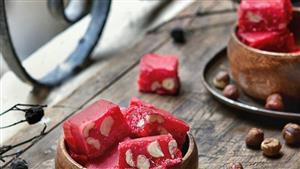 "الملبن الأحمر".. احذر تناوله إذا كنت من هذه الفئات