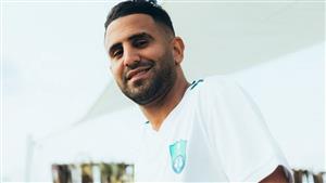 رغم تعرضه للتسمم.. محرز يقود هجوم الأهلي السعودي لمواجهة التعاون