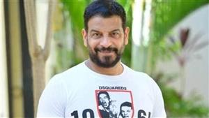 أيمن عزب ناعياً أشرف مصيلحي: كان أطيب شخص بأخلاق ملائكة