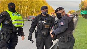 بالفيديو.. قتلى وجرحى بإطلاق نار داخل مبنى جامعي في التشيك