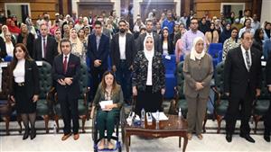 وزيرة التضامن تدشن المبادرة المصرية لمحو أمية لغة الإشارة