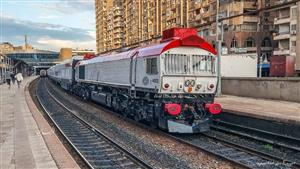 "القطر فرم الموتوسيكل".. بتر ساقي شاب تحت عجلات قطار نكلا 