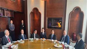 وزير التنمية المحلية يدعو الشركات الصينية للاستثمار في مصر