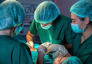 كيف يتم ترميم الثدي بعد اسئتصال الورم؟- طبيب يجيب "فيديو"