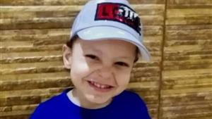 50 شظية في المخ والعيون.. قصة إصابة الطفل "يامن" ضحية "زفة الخصوص"