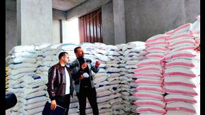 ضبط 7 أطنان دقيق ومكرونة مجهولة المصدر خلال حملة تموينية بالبحيرة 