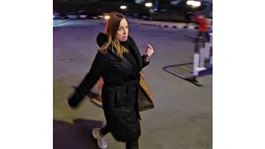 بعد تصدرها التريند بـ "بنات السباعي".. ريم البارودي تقدم العزاء في والدة لطيفة 