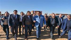 وزير التنمية المحلية ومحافظ الشرقية يفتتحان المدفن الصحي الآمن بمدينة بلبيس 