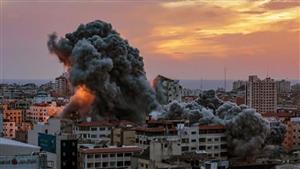 سقوط قذائف إسرائيلية داخل مجمع ناصر الطبي في خانيونس بغزة