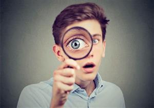 طبيبة تحذر من هذه العادات: تضعف النظر