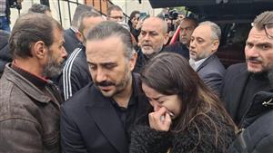 "تأثرت كثيرا".. نبيلة عبيد تعزي قصي خولي في وفاة والده