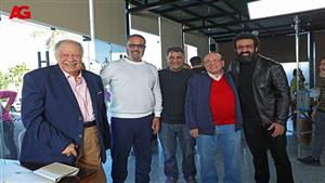 بالصور.. جمال العدل ويحيى الفخراني في كواليس مسلسل "عتبات البهجة"