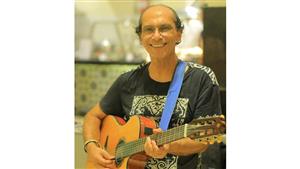 وفاة ياسر الدلجاوي عازف الجيتار بفرقة محمد منير