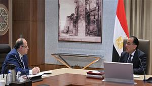 "مدبولي" يوجه باستمرار جهود توطين صناعة الدواء ودعم الصادرات الدوائية