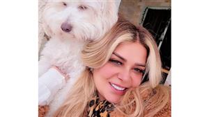 مادلين مطر تنشر صورة برفقة كلبها