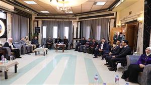 بالصور.. محافظ المنيا ومدير الأمن يقدمان التهنئة للمطرانيات في عيد الميلاد 