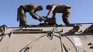 فيديو.. قوات الاحتلال ترفع علم إسرائيل في ريف القنيطرة جنوبي سوريا