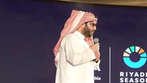 "السحب على سيارة فارهة".. تركي آل الشيخ يشوق الجمهور للدورة الخامسة من "موسم الرياض" 