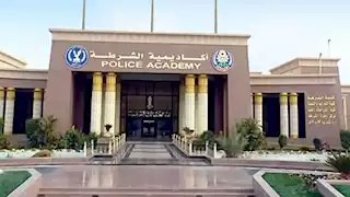 دورة تدريبية لطالبات كلية الشرطة في فحص وثائق السفر وكشف الوثائق المزورة