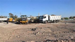 للمرة الثانية.. إزالة معرض سيارات مخالف على أرض زراعية في الدقهلية (صور)