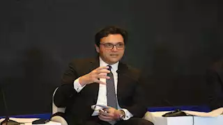 كتب مسموعة وأنشطة افتراضية.. "الثقافة" تطرح تطبيقات إلكترونية جديدة 