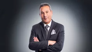 رئيس البنك الأهلي يكشف: تسهيلات جديدة لفتح حسابات للمصريين بالخارج