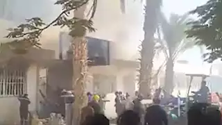 السيطرة على حريق محدود خلف صالة الأنشطة بجامعة المنيا -صور