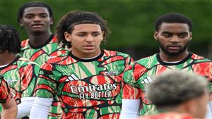 لاعب مصري جديد في صفوف الفريق الأول لأرسنال