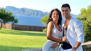 جورجينا و رونالدو .. كواليس صدفة انتهت بخاتم هدية قيمته 13 مليون دولار