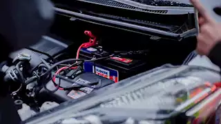 بـ111 ألف جنيه| بطارية سيارة للبيع على الإنترنت تثير جدلًا.. ما القصة؟