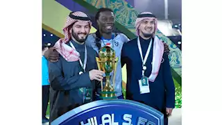 "بعد إعتزاله".. الهلال يوجه رسالة مؤثرة إلى جوميز