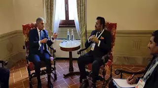 وزير السياحة والآثار يستعرض حجم التبادل السياحي بين مصر والهند 