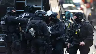 فرنسا.. إيقاف ثلاث نساء بتهمة التخطيط لشن هجمات إرهابية