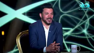 القبض على عمرو زكي في مطار القاهرة 