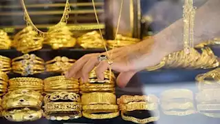 شجاعة الأهالي أعادت كيلو ذهب.. رعب في قنا بعد سطو مسلح على محل صاغة