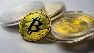 بتكوين تصل للذروة 124 ألف دولار مع تصاعد الإقبال وسط مخاوف اقتصادية