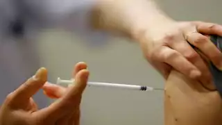 ننشر عناوين مكاتب الصحة لتلقي تطعيمات الحج والعمرة.. واللقاحات المطلوبة وأسعارها