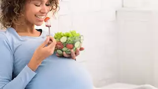 كيف يؤثر طعام الحامل على الطفل لاحقا؟