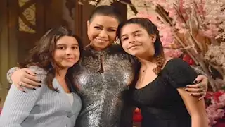  "تعرضت للابتزاز بصور خاصة".. ابنة شيرين عبدالوهاب تحاول إنهاء حياتها (تعرف على التفاصيل)