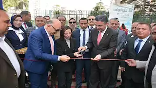 صور.. وزير التموين ومحافظ البحيرة يفتتحان سوق اليوم الواحد بمركز دمنهور